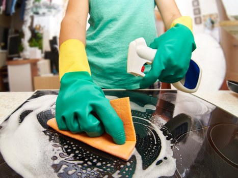 Recording a carpet cleaning complaint for investigation